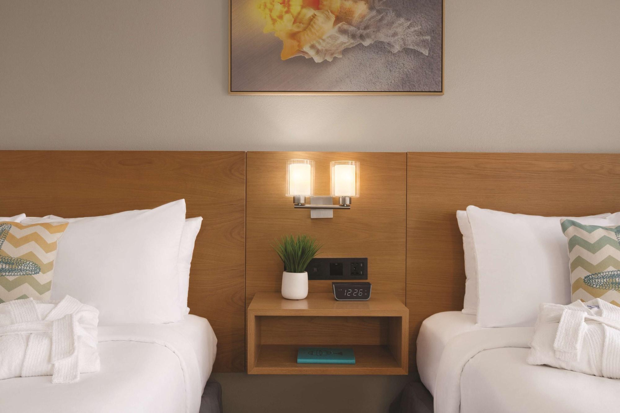 Radisson Beachfront Hotel - פנמה סיטי ביץ' מראה חיצוני תמונה
