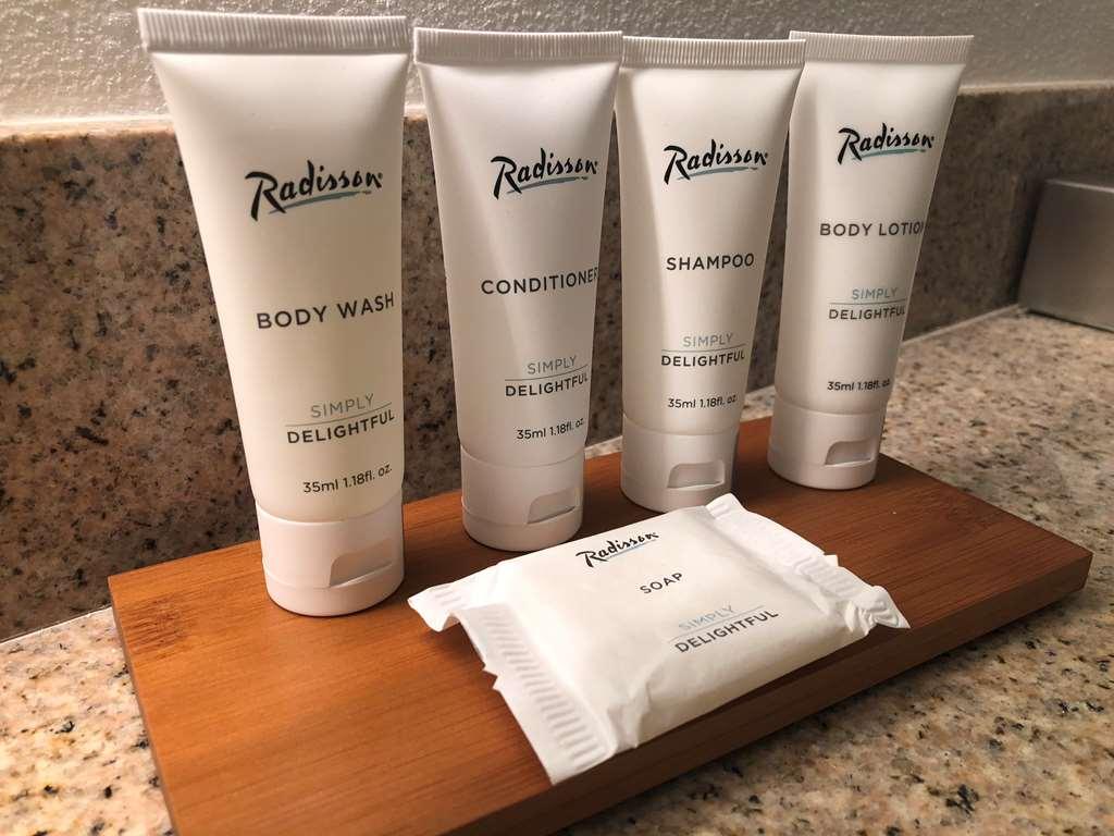 Radisson Beachfront Hotel - פנמה סיטי ביץ' מראה חיצוני תמונה